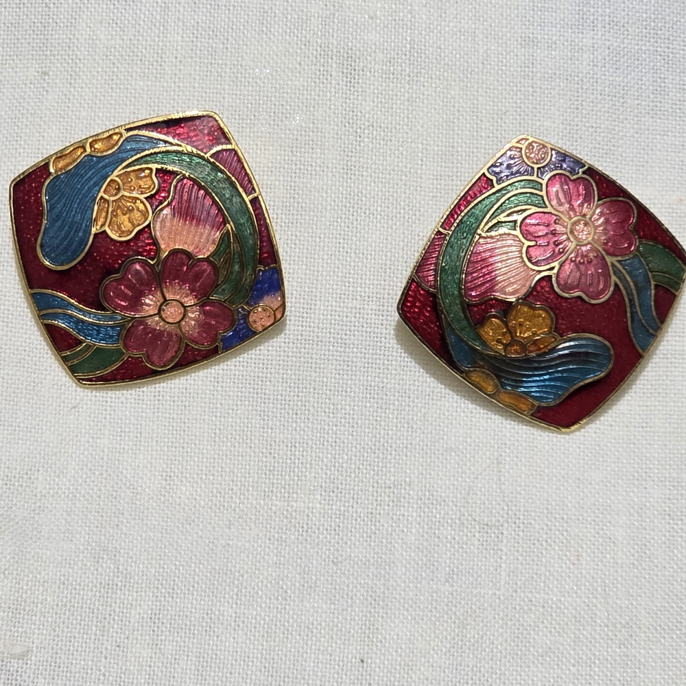 Floral Enamel Earrings in Red and Gold